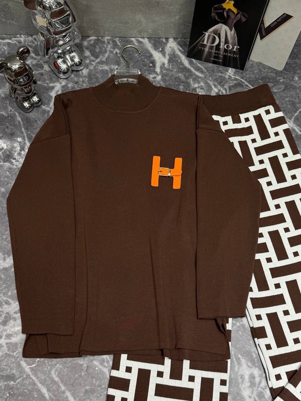 трикотажные костюмы,костюм фенди женский,костюм fendi,костюм с брюками