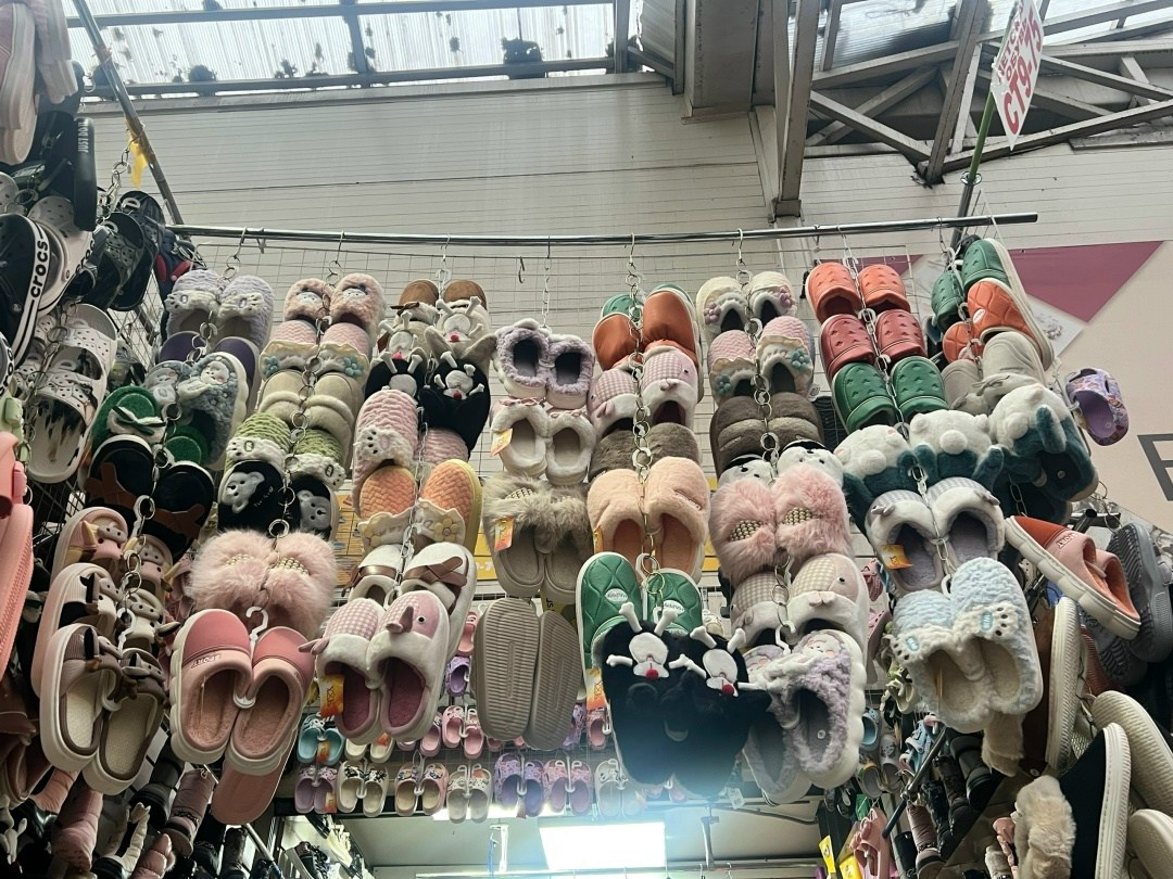 ,тапочки зимние,тапочки теплые,тапочки модные,домашние тапочки