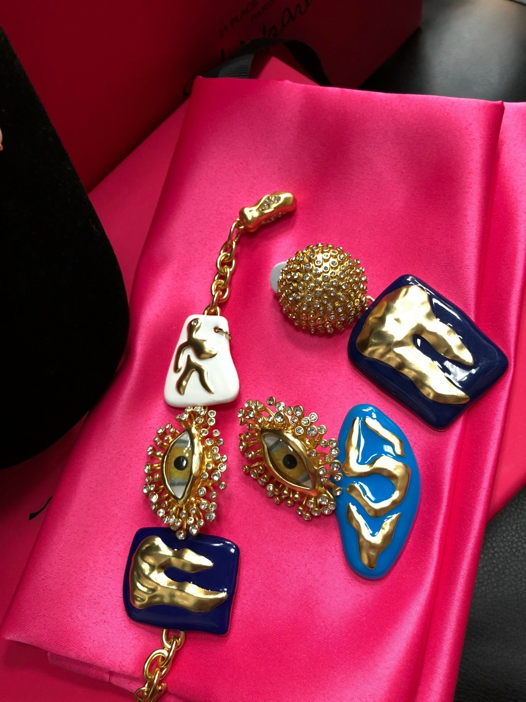 бижутерия аксессуары,итальянская бижутерия,украшение бижутерия,ювелирная бижутерия,ювелирное украшение