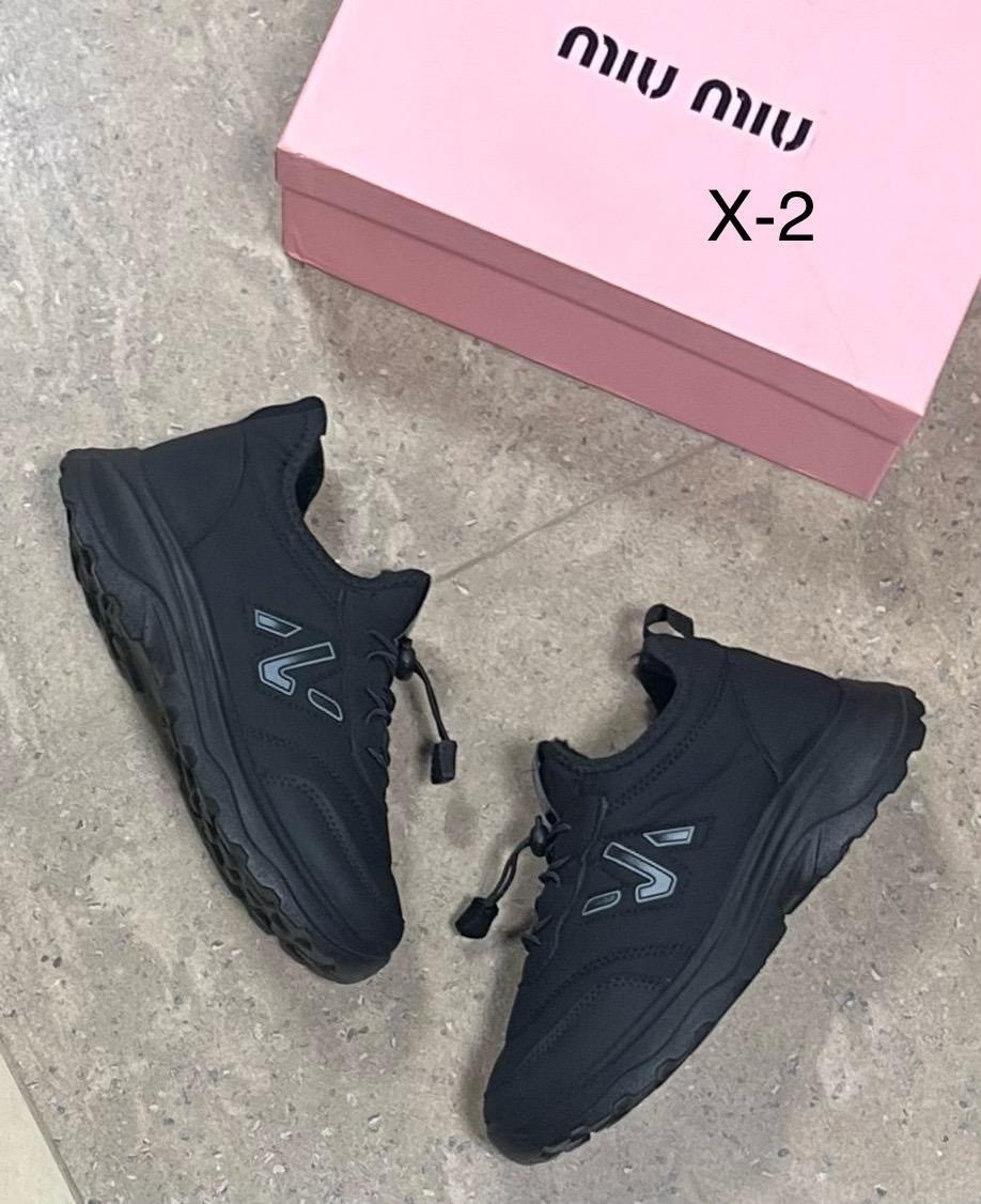 ,кроссовки женские,черные кроссовки,черные кроссовки женские, женская