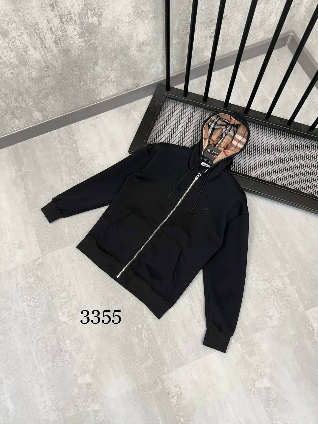 куртка burberry,зип худи burberry,мужская толстовка burberry черная,толстовка burberry,burberry кофта