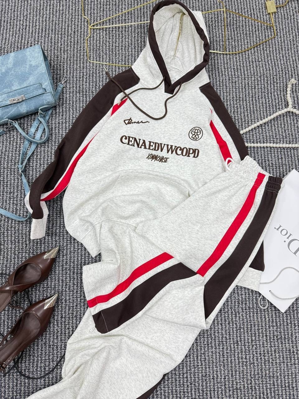 костюм спортивный,женский спортивный костюм из двух предметов,спортивный костюм для женщин,повседневный спортивный костюм,спортивный костюм модный