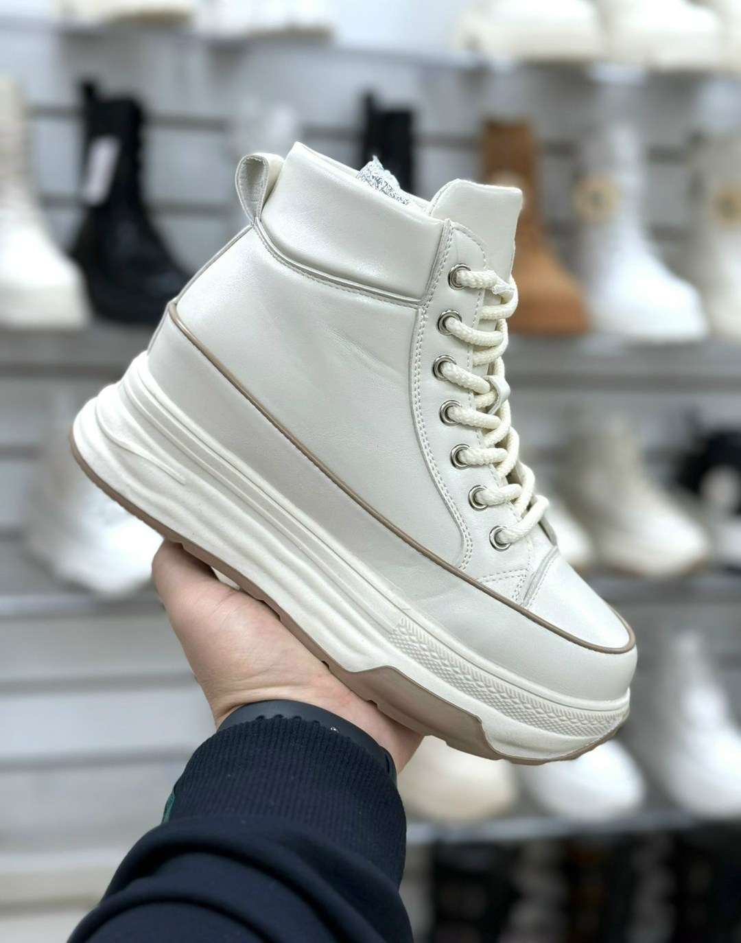 ,зимние женские кроссовки,зимняя женская ,кроссовки эко кожа,женская