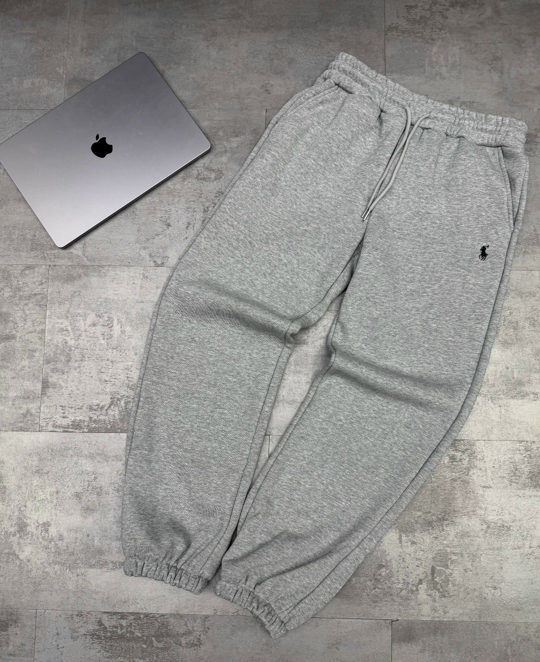 брюки спортивные,спортивные штаны,штаны прада мужские,штаны мужские,мужские спортивные штаны