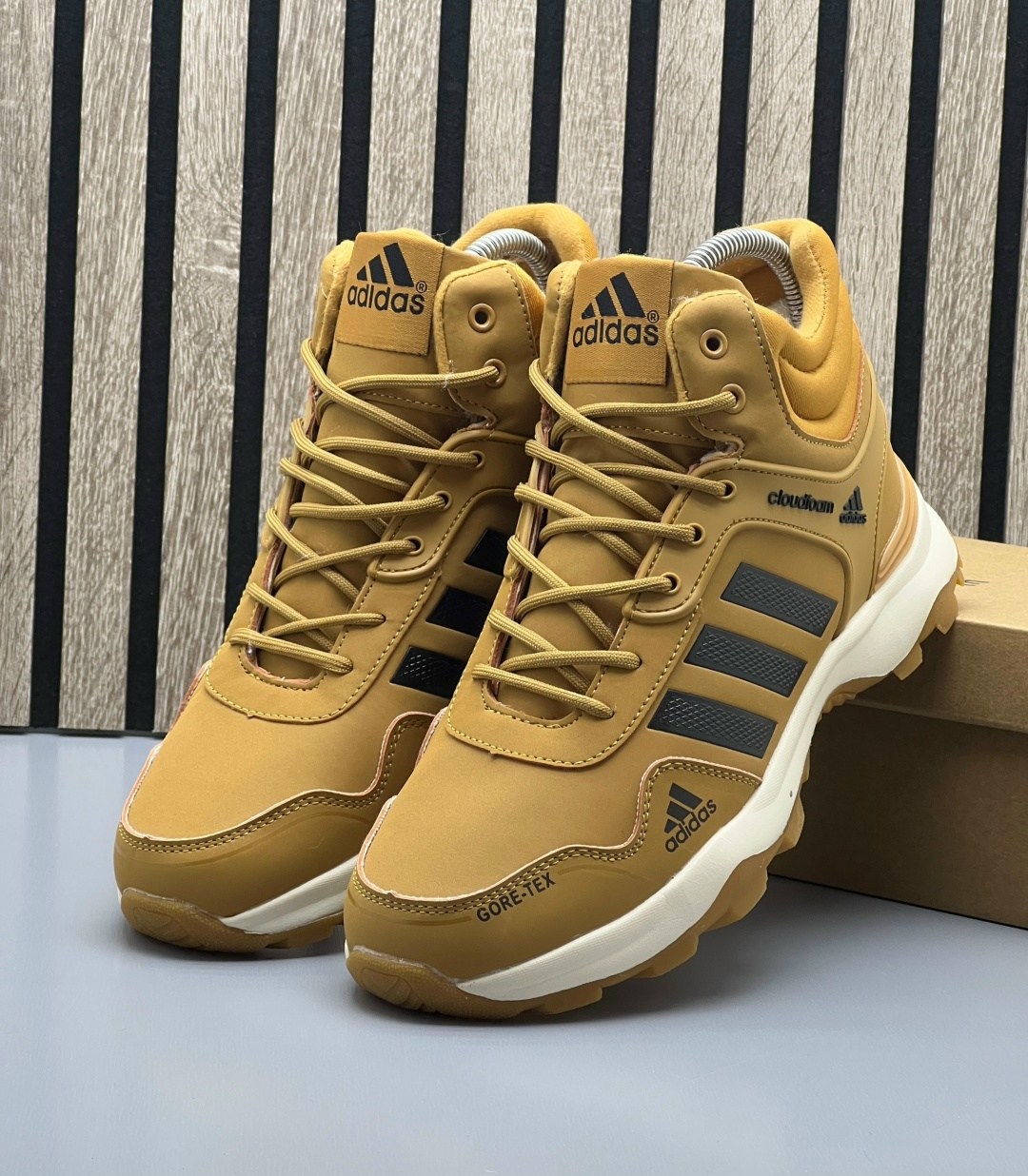 кроссовки adidas gore tex,зимние кроссовки adidas,кроссовки мужские зимние adidas,кроссовки мужские зимние adidas с мехом,кроссовки зимние adidas terrex