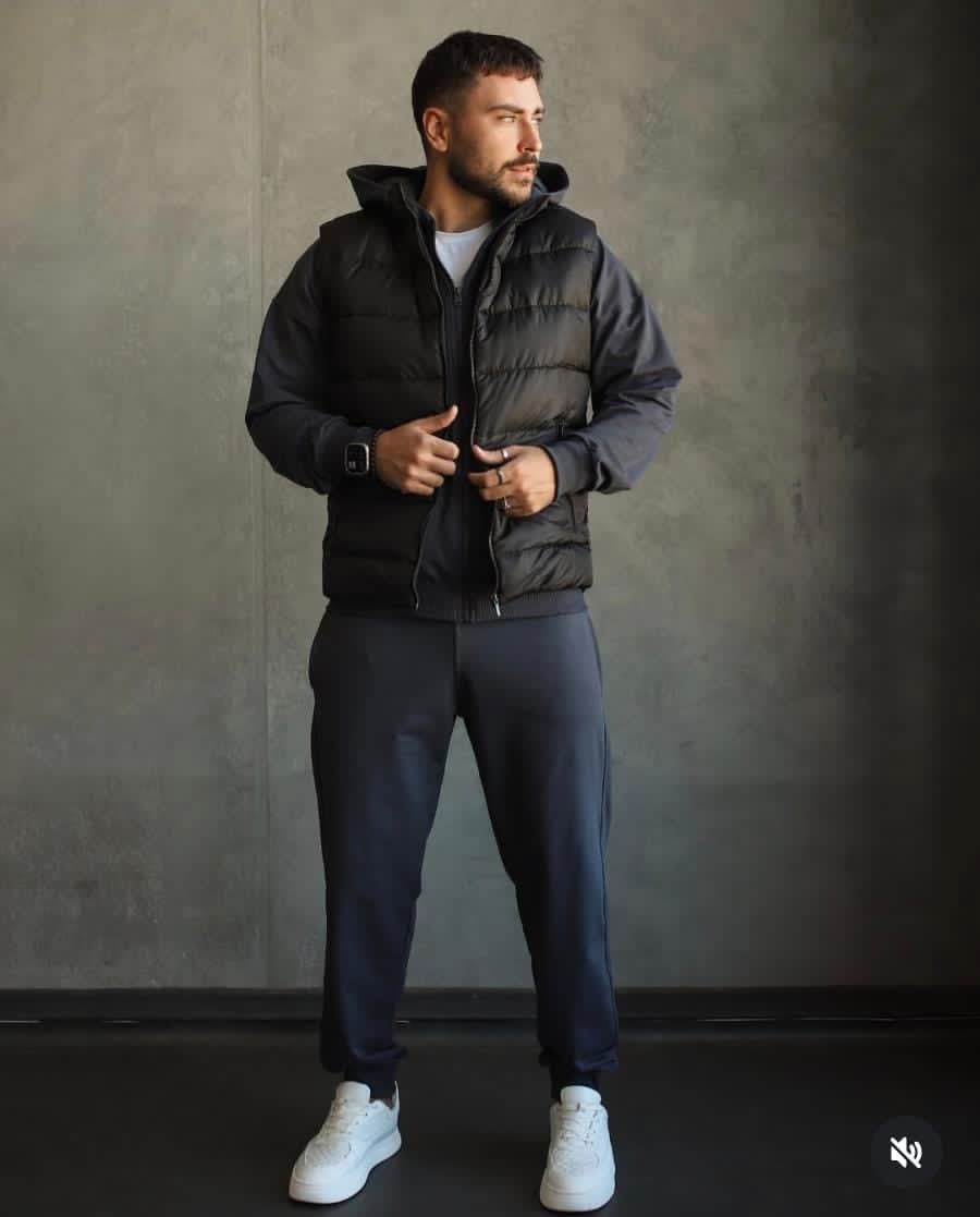 мужской спортивный костюм с жилеткой на синтепоне,спортивный костюм с жилеткой мужской,тройка костюм спортивный с жилеткой мужской,спортивный костюм тройка с жилеткой,мужская жилетка