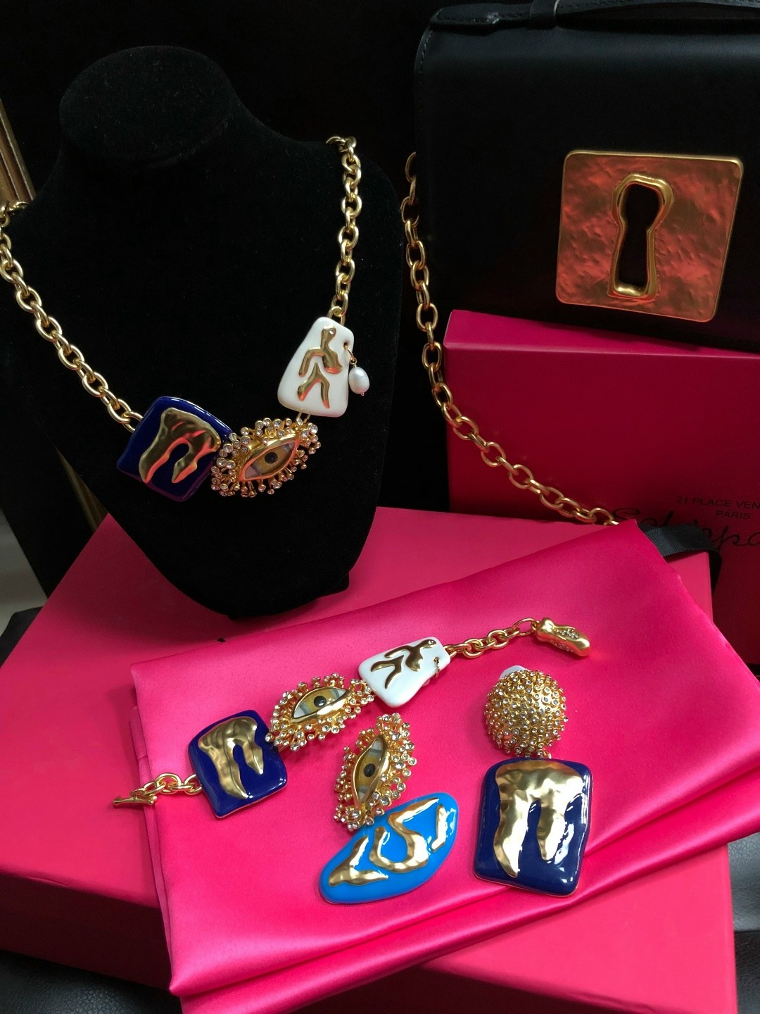 бижутерия аксессуары,итальянская бижутерия,украшение бижутерия,ювелирная бижутерия,ювелирное украшение