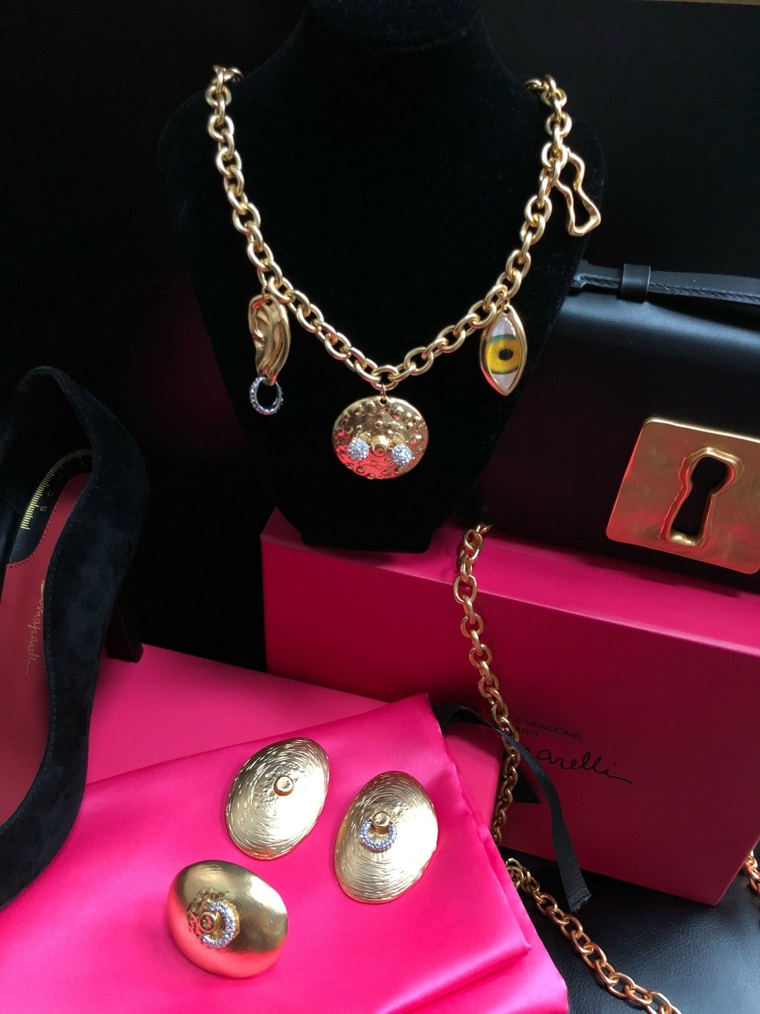 украшения ювелирные,ожерелье бижутерия,бижутерия аксессуары,украшение бижутерия,ожерелье с подвесками