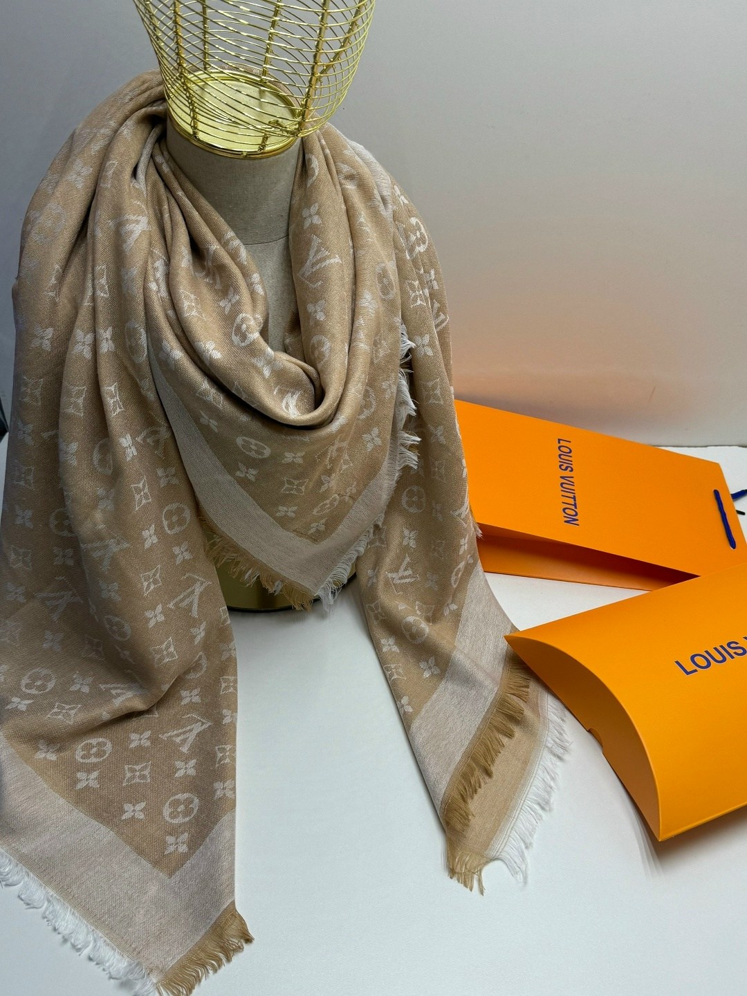 шарфы для женщин,платки кашемир,модные шарфы,палантин женские,женский шарф