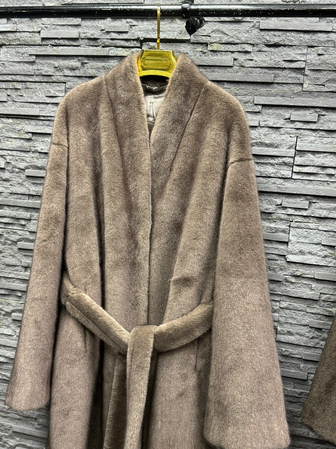 норковая шуба,шуба из норки,шуба,длинная норковая шуба с английским воротником,шуба норка