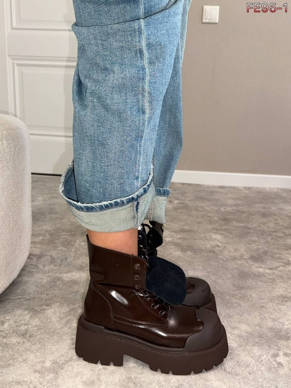 ,ботинки осенние balenciaga,ботинки челси balenciaga вх95,женская ,ботинки женские