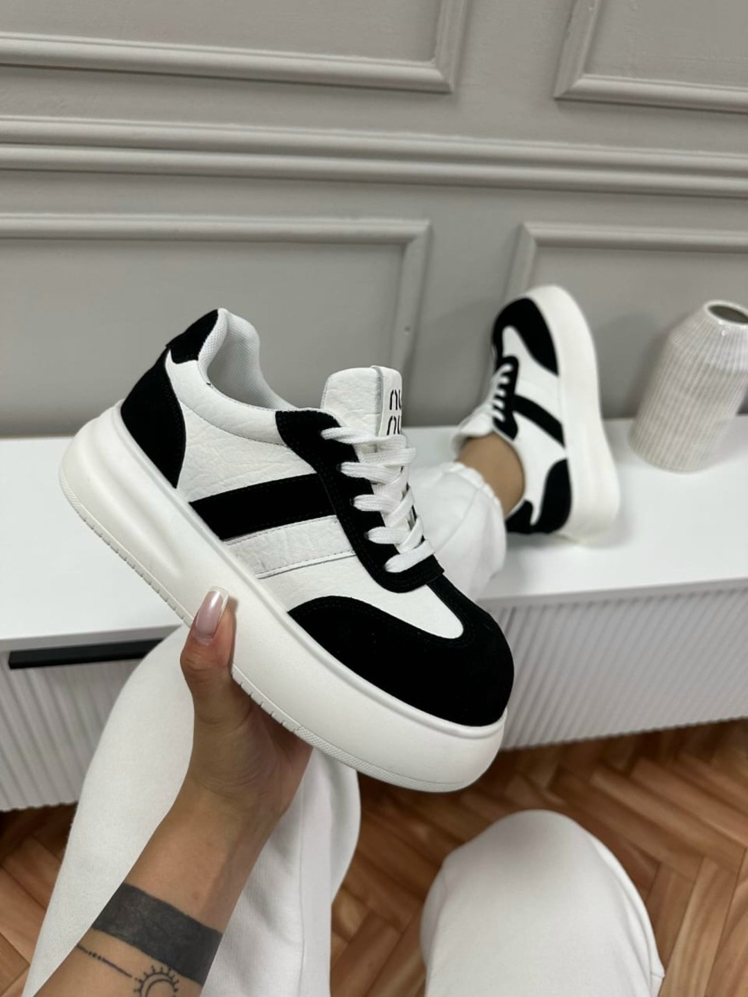 ,женские кроссовки,модные кроссовки,кроссовки женские на платформе, женская кроссовки