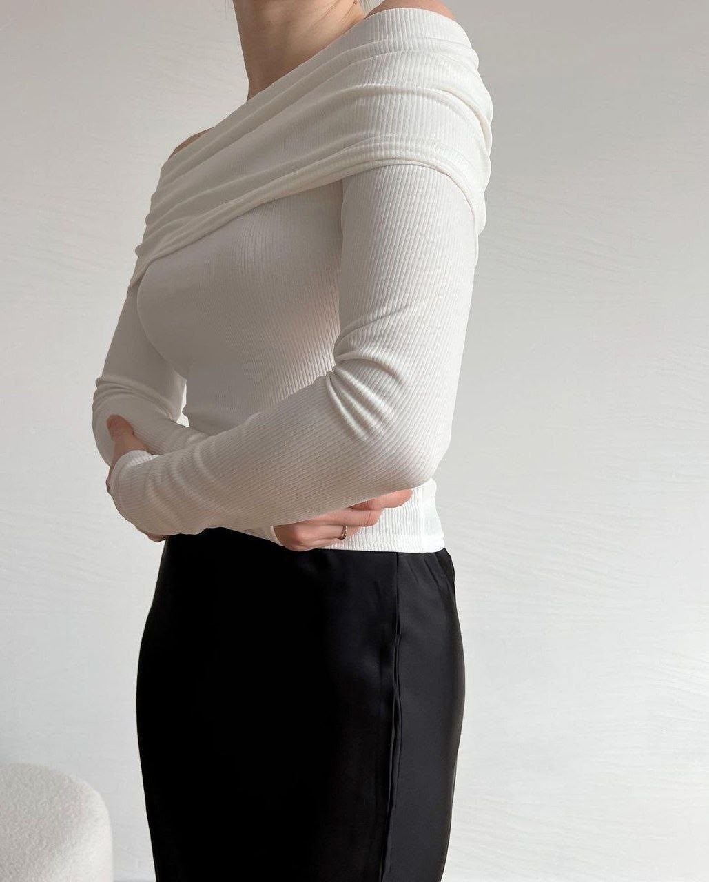 кожаная юбка с разрезом,,юбка из экокожи,юбка кожаная миди,юбка кожаная