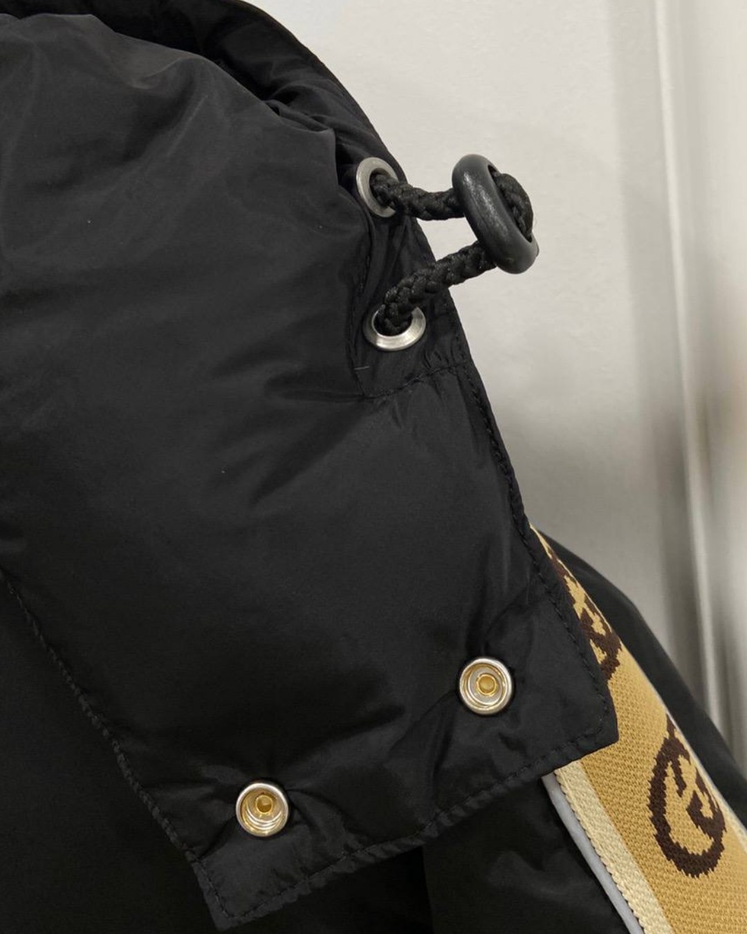 пуховик gucci женский,пуховик мужской gucci 598725/1043,пуховик гуччи мужской,пуховик gucci,пуховик гуччи monogram