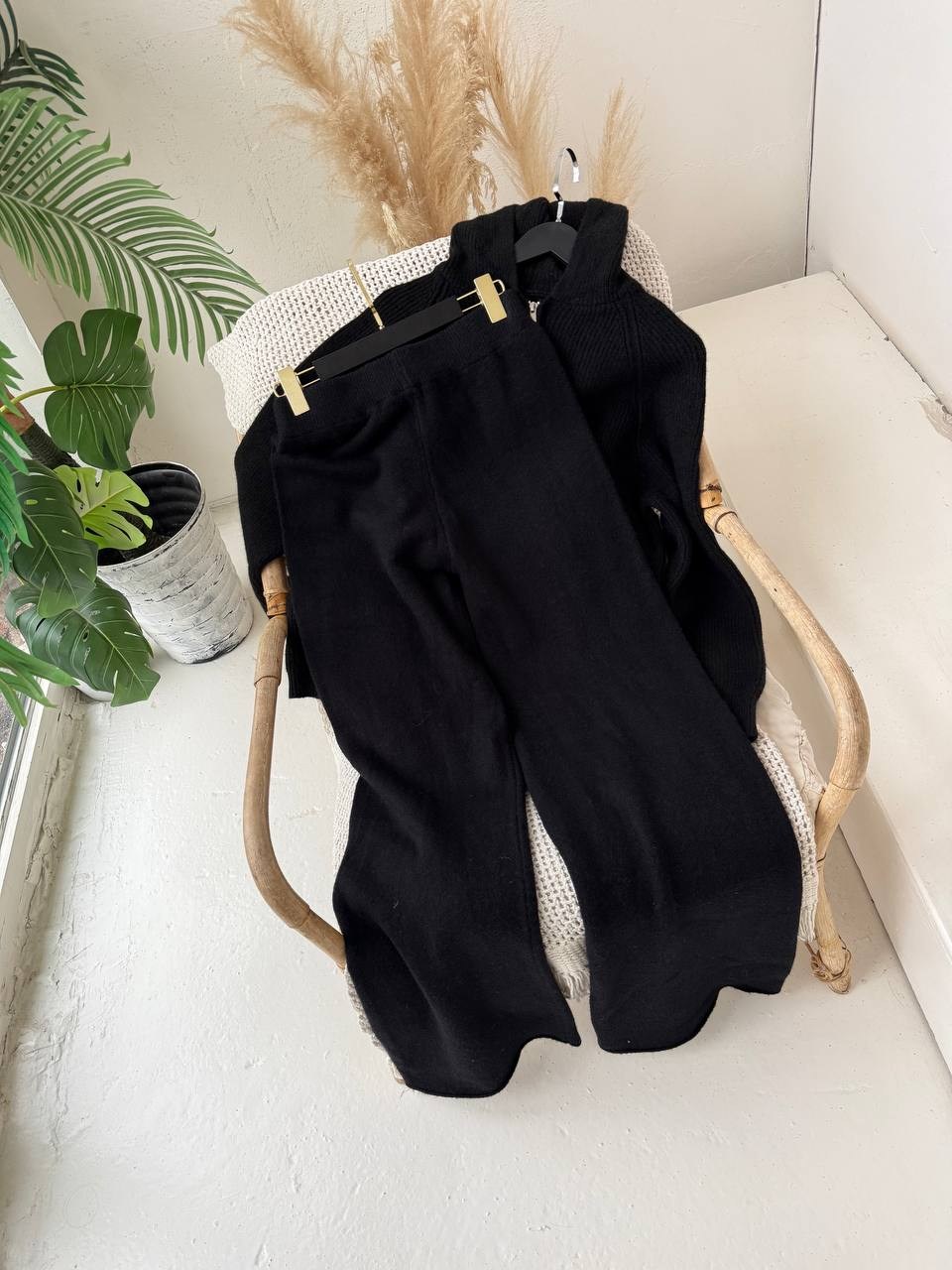 костюм loro piana,трикотажный костюм,вязаные костюмы,кашемировый костюм loro piana,женские костюмы