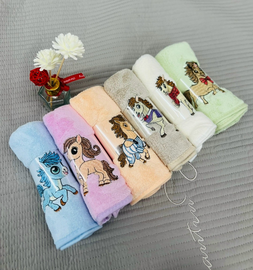 полотенце из микрофибры с вышивкой "плюшевые лошадки" 50*90 см,полотенца,полотенца для рук,полотенце микрофибра,полотенца для кухни