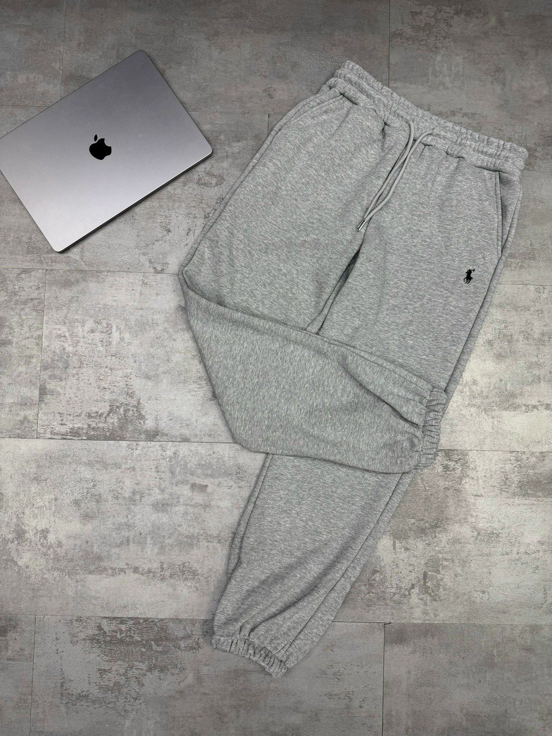 брюки спортивные,спортивные штаны,штаны прада мужские,штаны мужские,мужские спортивные штаны