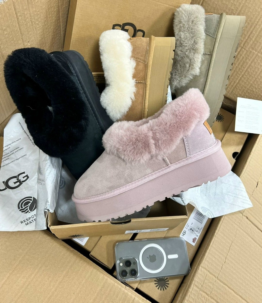 женские угги,угги,,зимние мини угги на толстой полусапожки с мехом,угги ugg