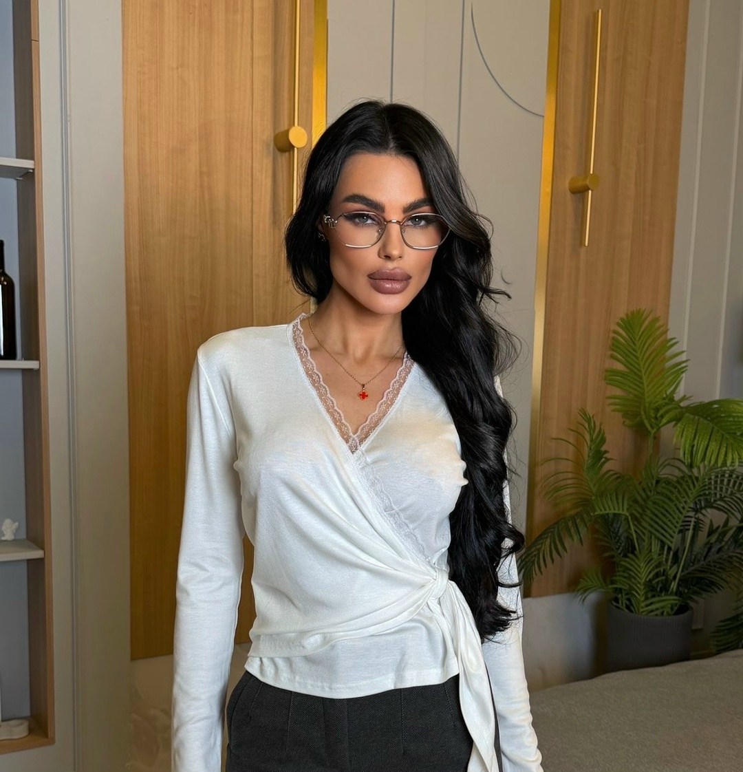 блузка элегантная,женская кофта,трикотажная блузка,джемпер с запахом,блуза