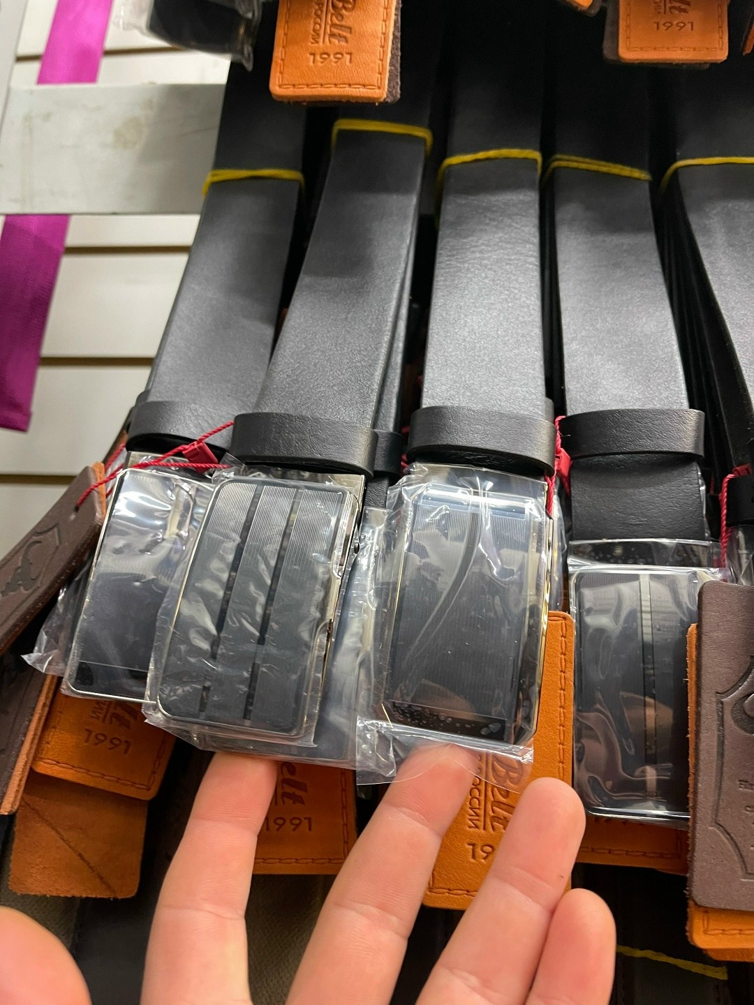 мужские ремни,ремень из кожи,ремень из натуральной кожа,кожаные ремни,ремни женские