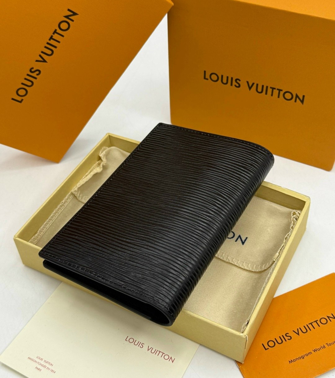 louis vuitton обложка для паспорта,кошелек мужской louis vuitton,кошелёк louis vuitton,портмоне луи виттон мужские,кошелек портмоне монетница louis vuitton