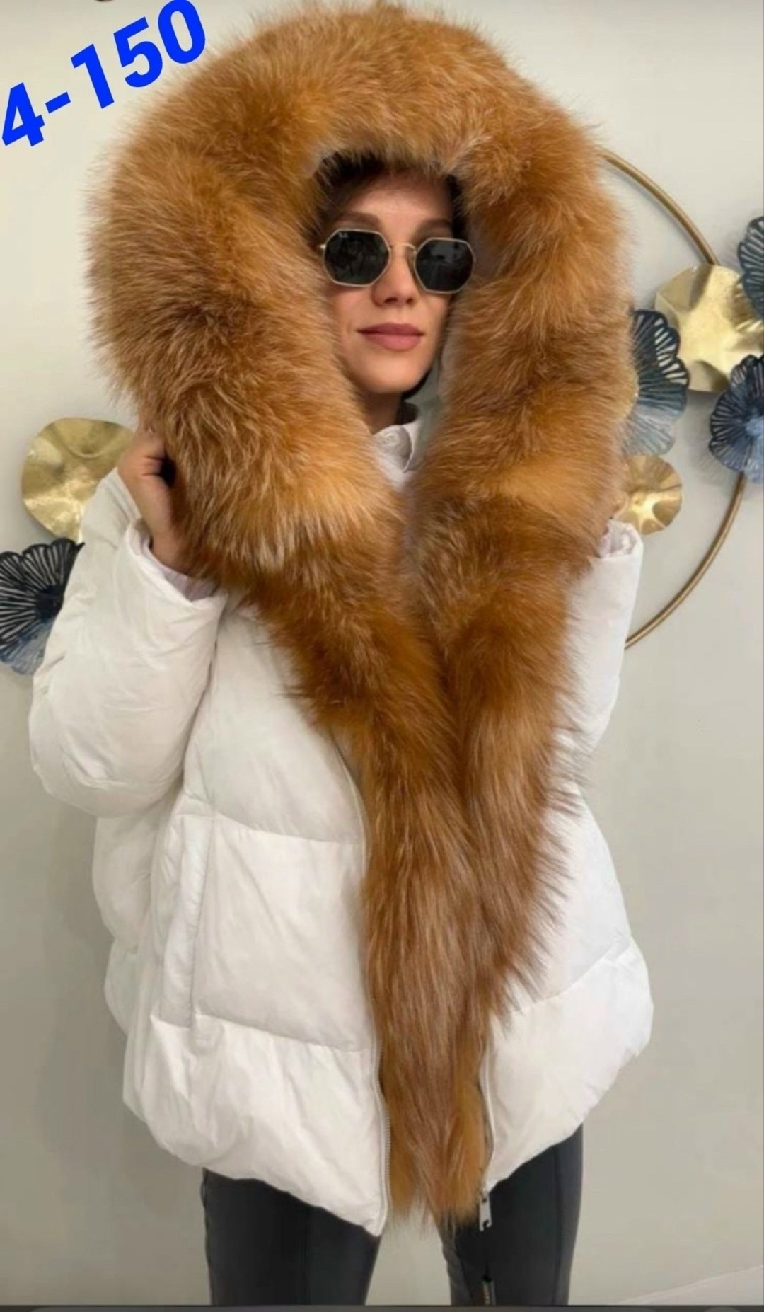 куртка зимняя с натуральным мехом,куртка женская фиолетовая,пуховик с натуральным мехом,стильная куртка с мехом чернобурки фиолетовая,пуховик с мехом