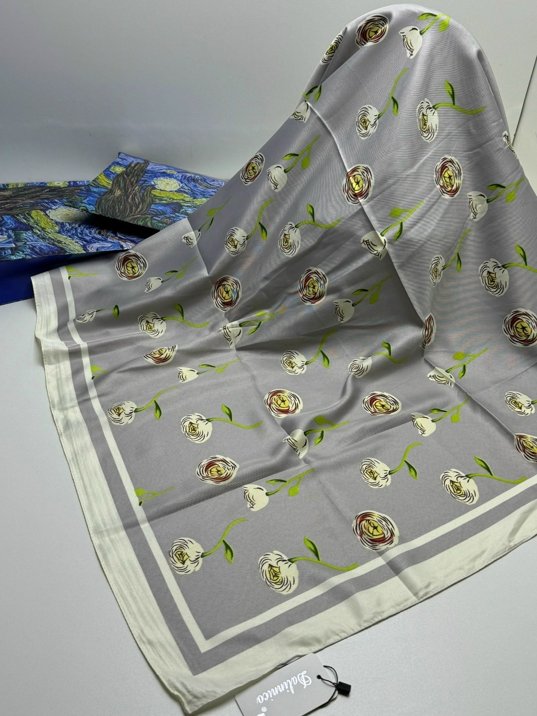 шелковый платок,брендовый платок,женские платки,платок,шарфы и платки