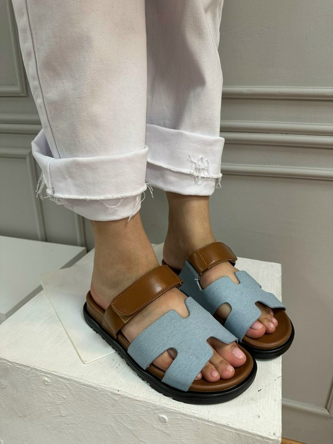 сандалии hermes,,шлепанцы женские,шлепанцы эрмес,шлепки эрмес