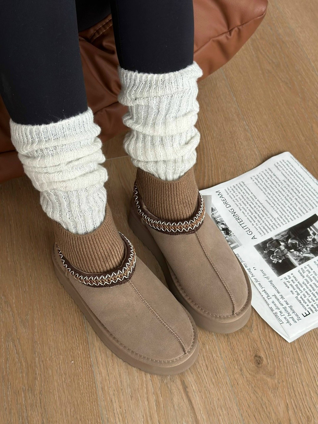 угги женские,угги натуральные короткие с носком на платформе ango shoes,,зимние женские угги,угги