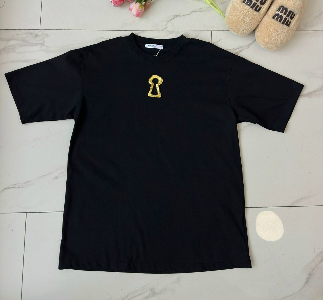 женская футболка,футболки модные,футболка женская базовая,футболка женская оверсайз,футболка женская белая