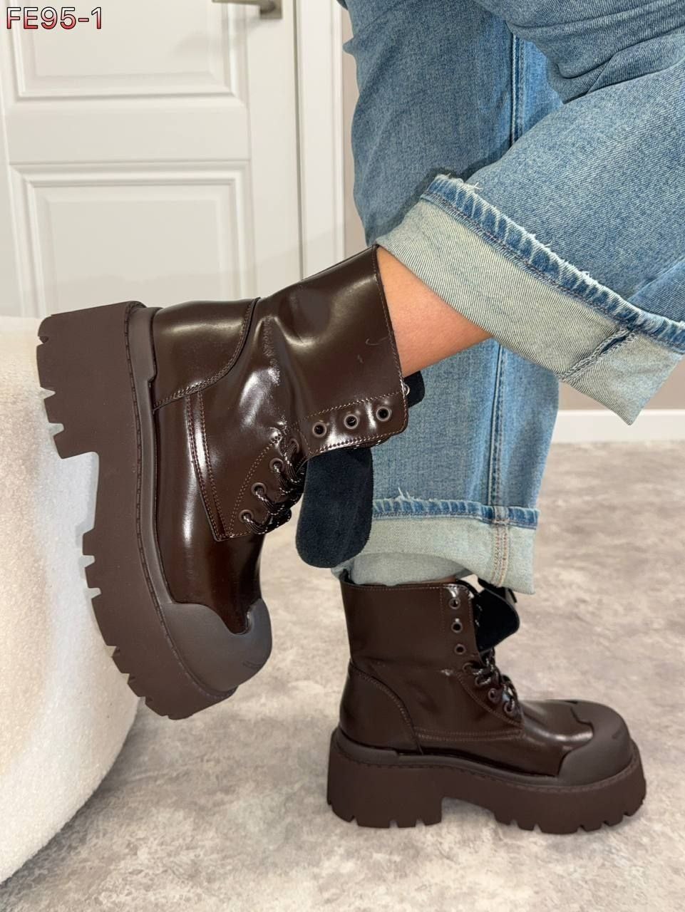 ,ботинки осенние balenciaga,ботинки челси balenciaga вх95,женская ,ботинки женские