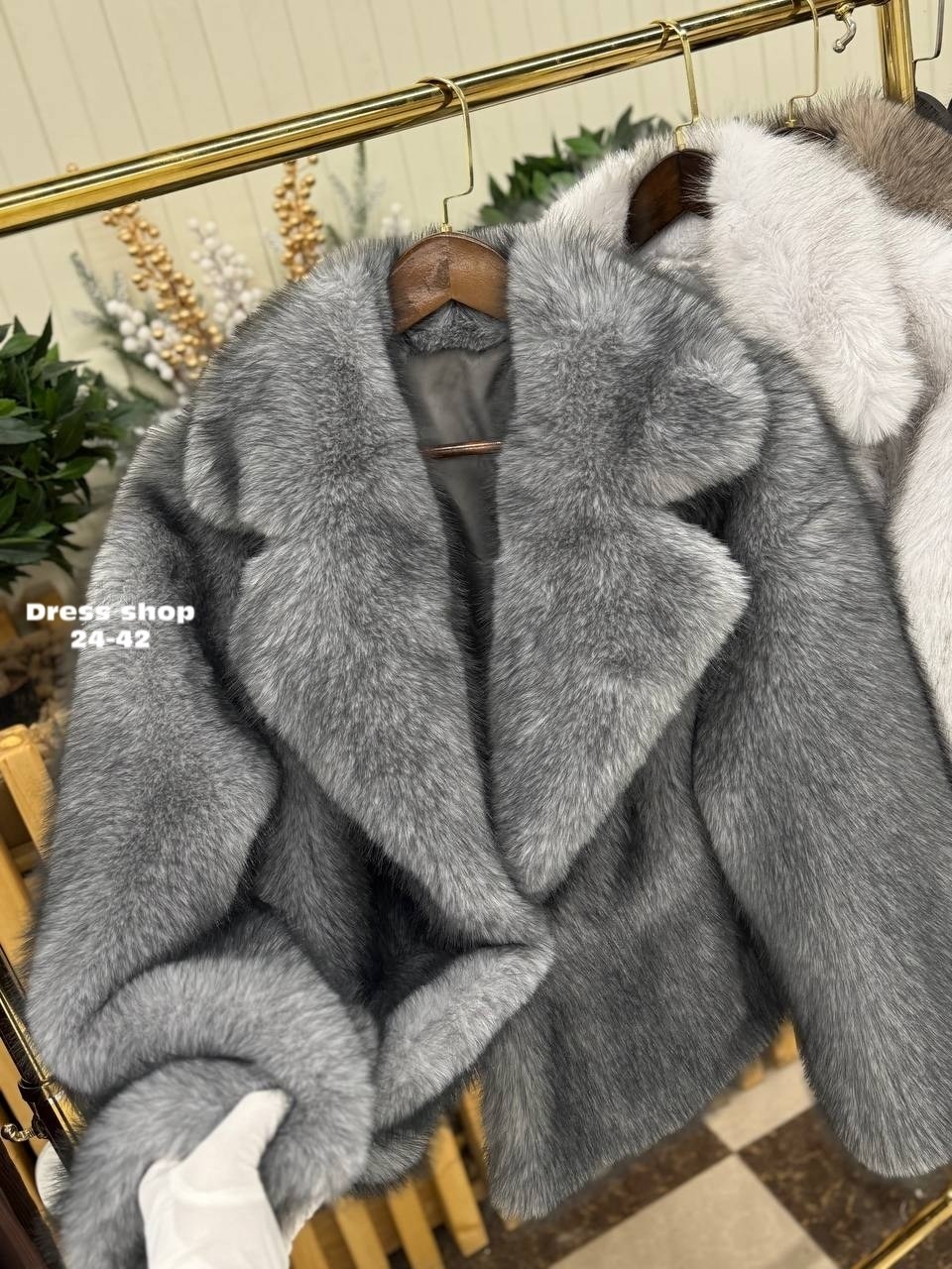 женская шуба,шуба искусственная,шубка,шуба короткая,меховая куртка