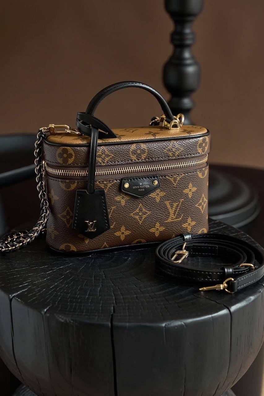сумка кросс-боди в стиле louis vuitton,женская сумка louis vuitton,сумка луи виттон через плечо,louis vuitton vanity pm,сумка louis vuitton