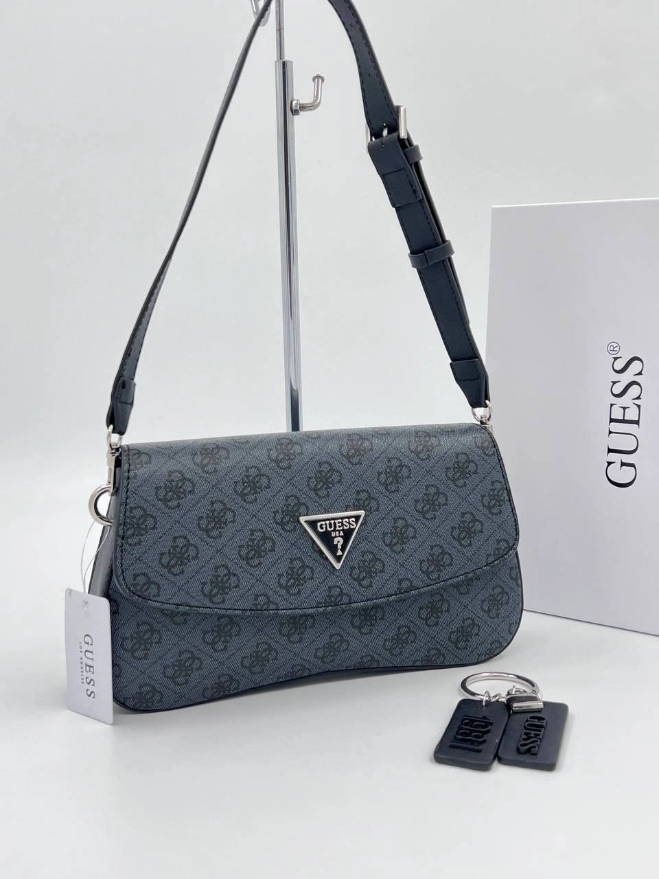 сумка guess,сумка guess женская,сумка женская через плечо guess,сумка багет через плечо guess люкс,сумка кросс боди guess