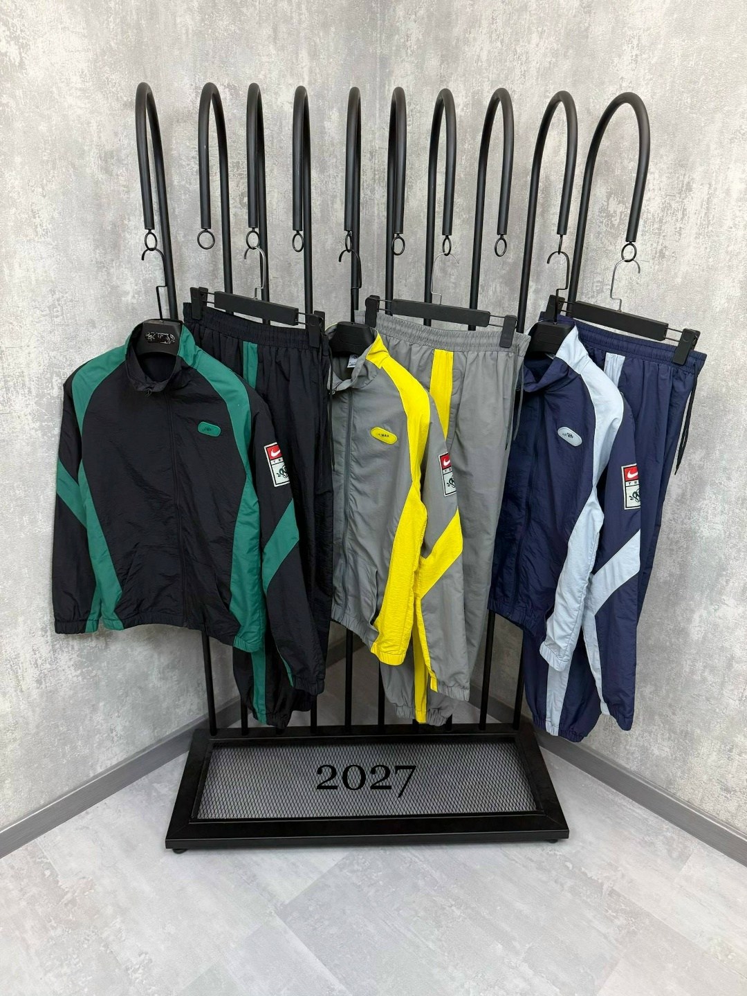 спортивный костюм adidas 90х,спортивный костюм adidas,мужской спортивный костюм adidas в стиле 90-х,спортивный костюм reebok в стиле 90 х,спортивный костюм adidas в стиле 90