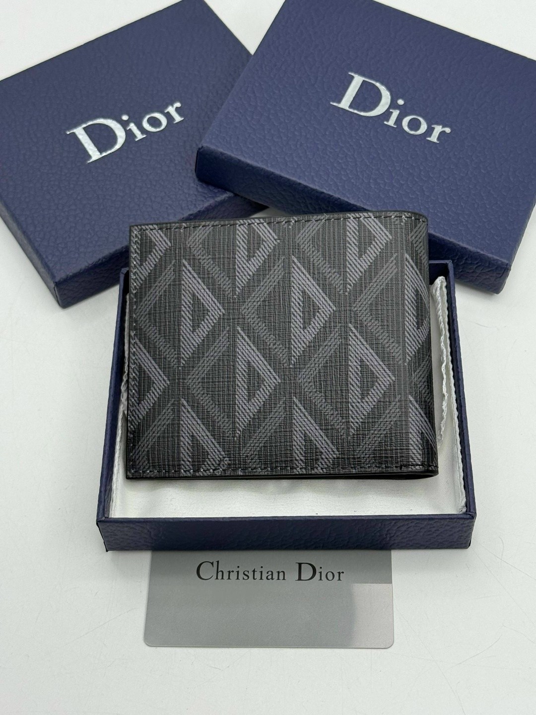кошелек dior,christian dior dior,кошелек из натуральной кожи dior,кошелек christian dior,dior кошелек мужской