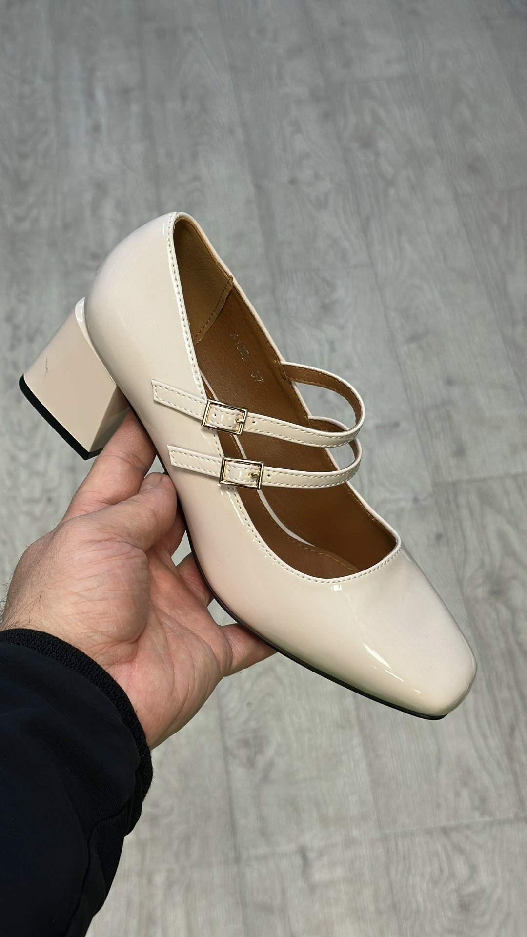 ,туфли женские,женская ,женские туфли на каблуке,женские туфли лодочки