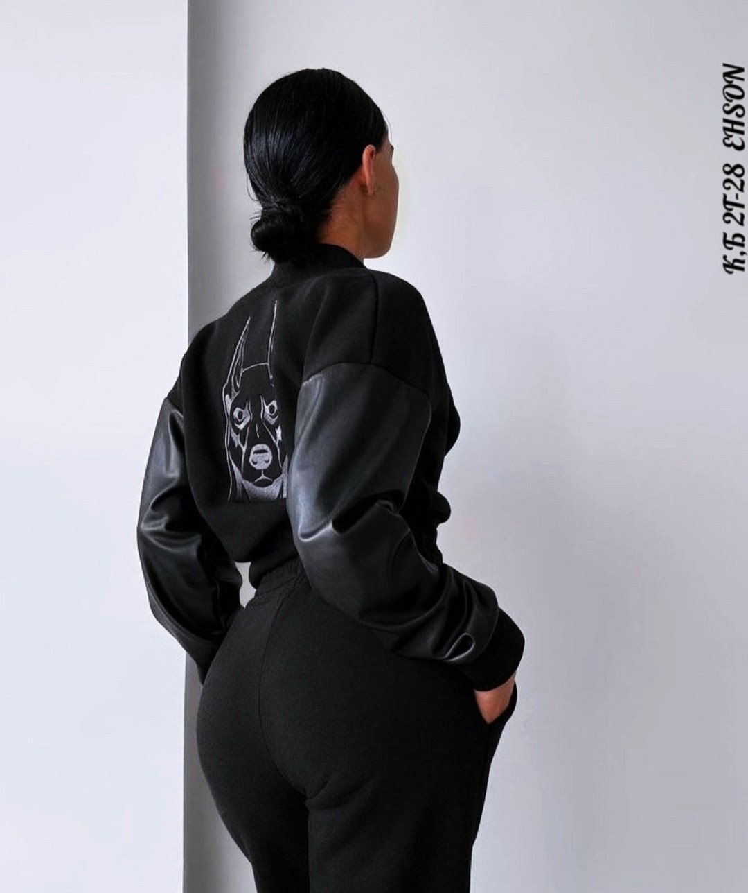 куртка бомбер,куртка женская бомбер,бомбер женская,костюм спортивный,костюм с бомбером