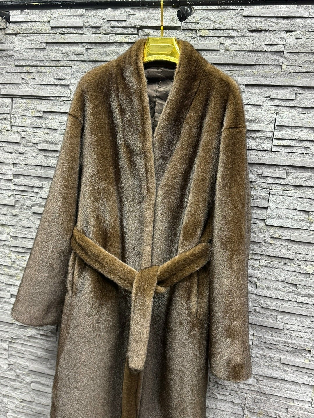 норковая шуба,шуба из норки,шуба,длинная норковая шуба с английским воротником,шуба норка