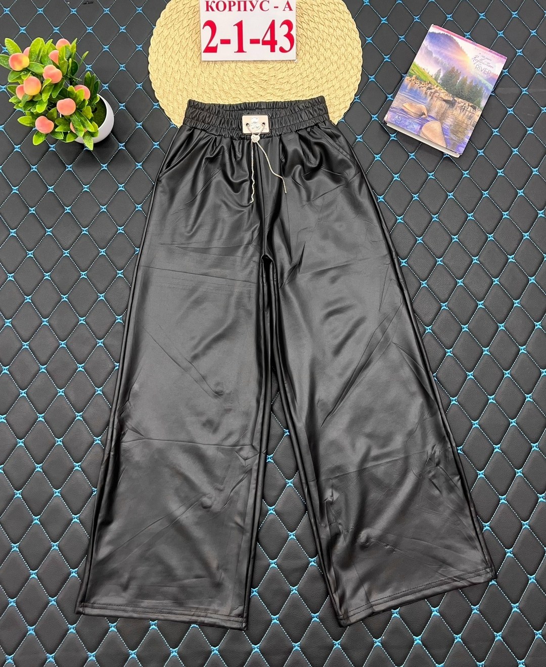 детские брюки,штаны для девочек,штаны кожаные,брюки для девочек,детские штаны