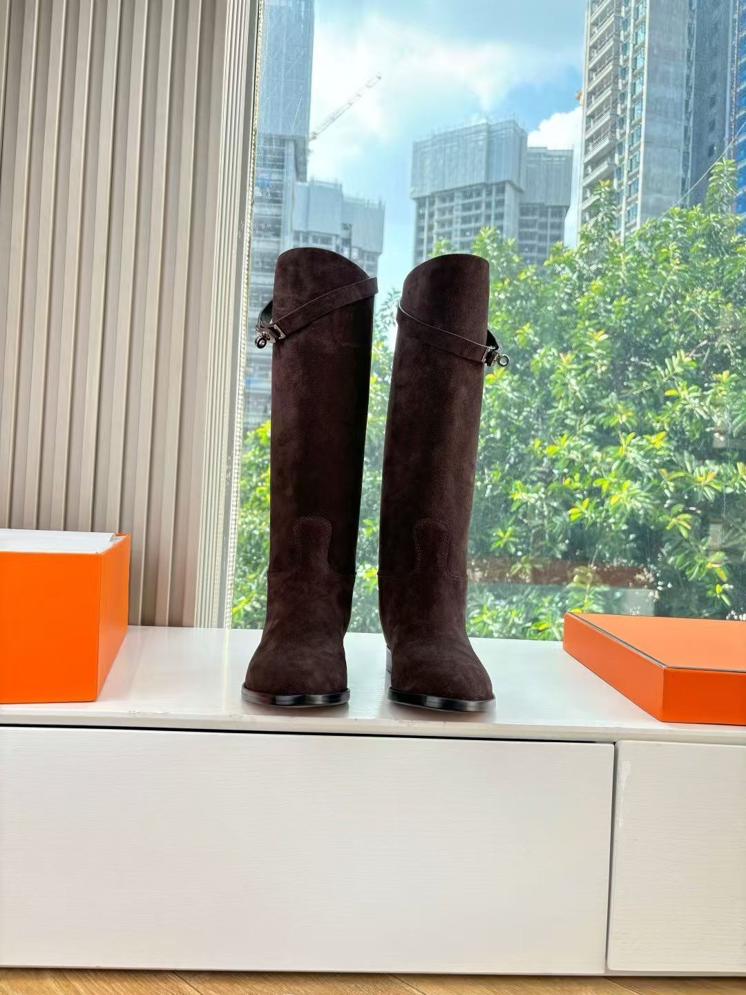 женские сапоги,сапоги hermes,сапоги замшевые,сапоги,сапоги женские hermes