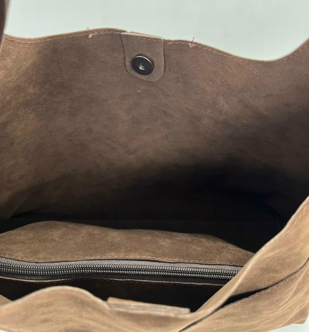 сумка большая замшевая хобо а4 для учебы banterinni,сумка женская большая на плечо шоппер а4 замшевая,сумка замшевая,большая сумка шоппер из натуральной замши черный,сумка замшевая женская