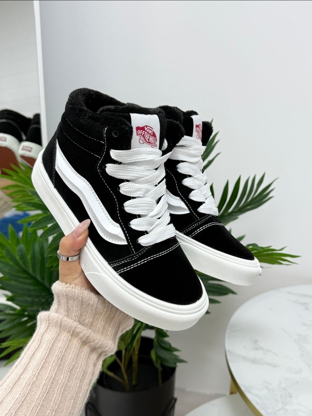 зимние кеды с мехом утепленные vans,,зимние кеды vans,кеды ванс высокие зимние sk8 hi утепленные с мехом,кеды vans зимние женские