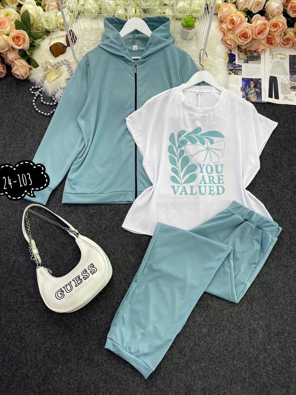 костюмы спортивные женские,костюм тройка женский,cпортивный костюм больших размеров,костюмы спортивные,женский спортивный костюм больших размеров