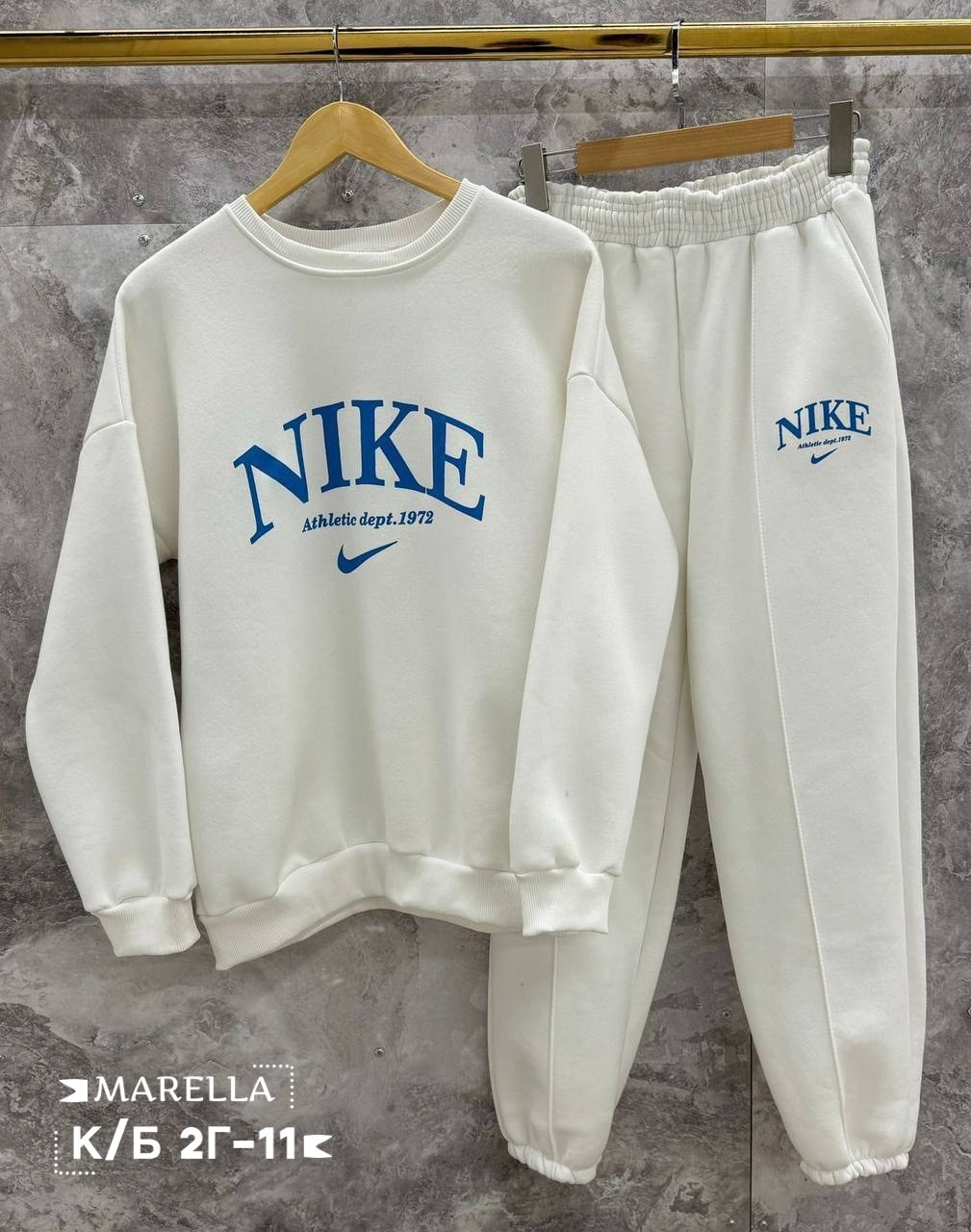 спортивный костюм женский,спортивные костюмы,белый костюм женский на флисе,спортивный костюм на флисе женский,свитшот и брюки