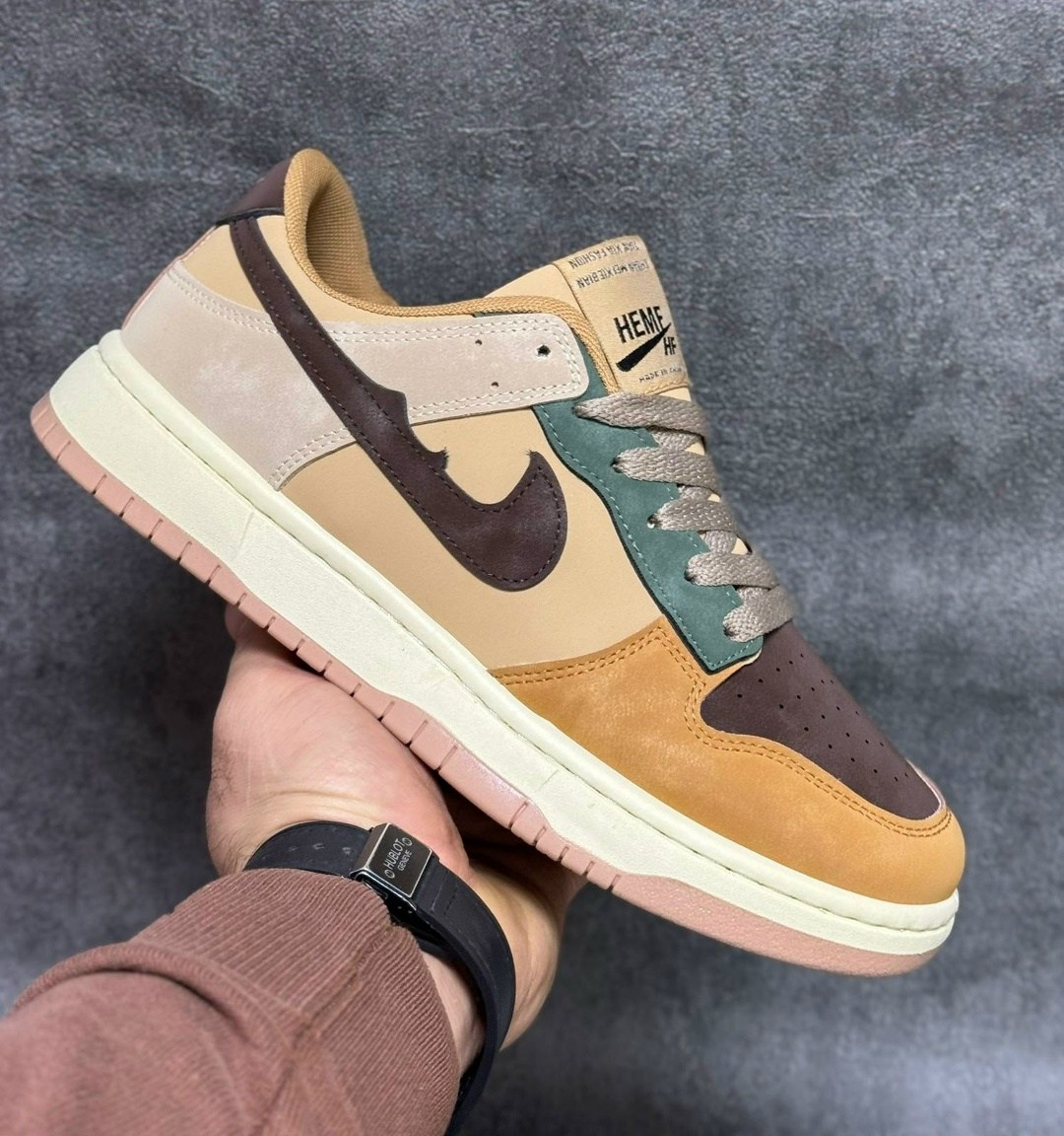 кроссовки nike dunk low sb,кроссовки,кроссовки nike sb dunk low venom,nike air jordan 1 low travis scott black phantom,кроссовки мужские nike sb dunk