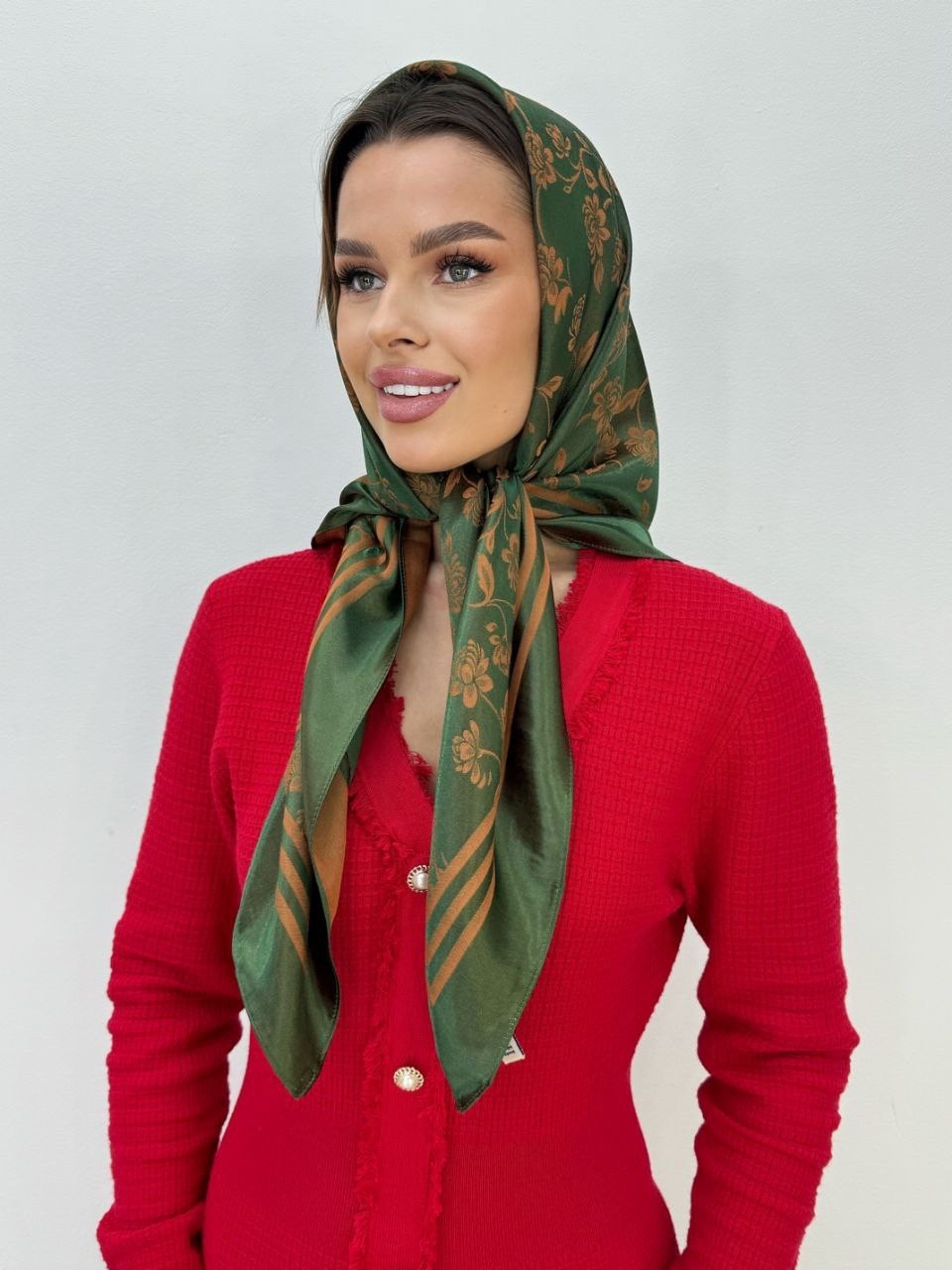 шелковый платок на голову и шею,женские платки,платки для женщин,платки косынка,платок женский на голову