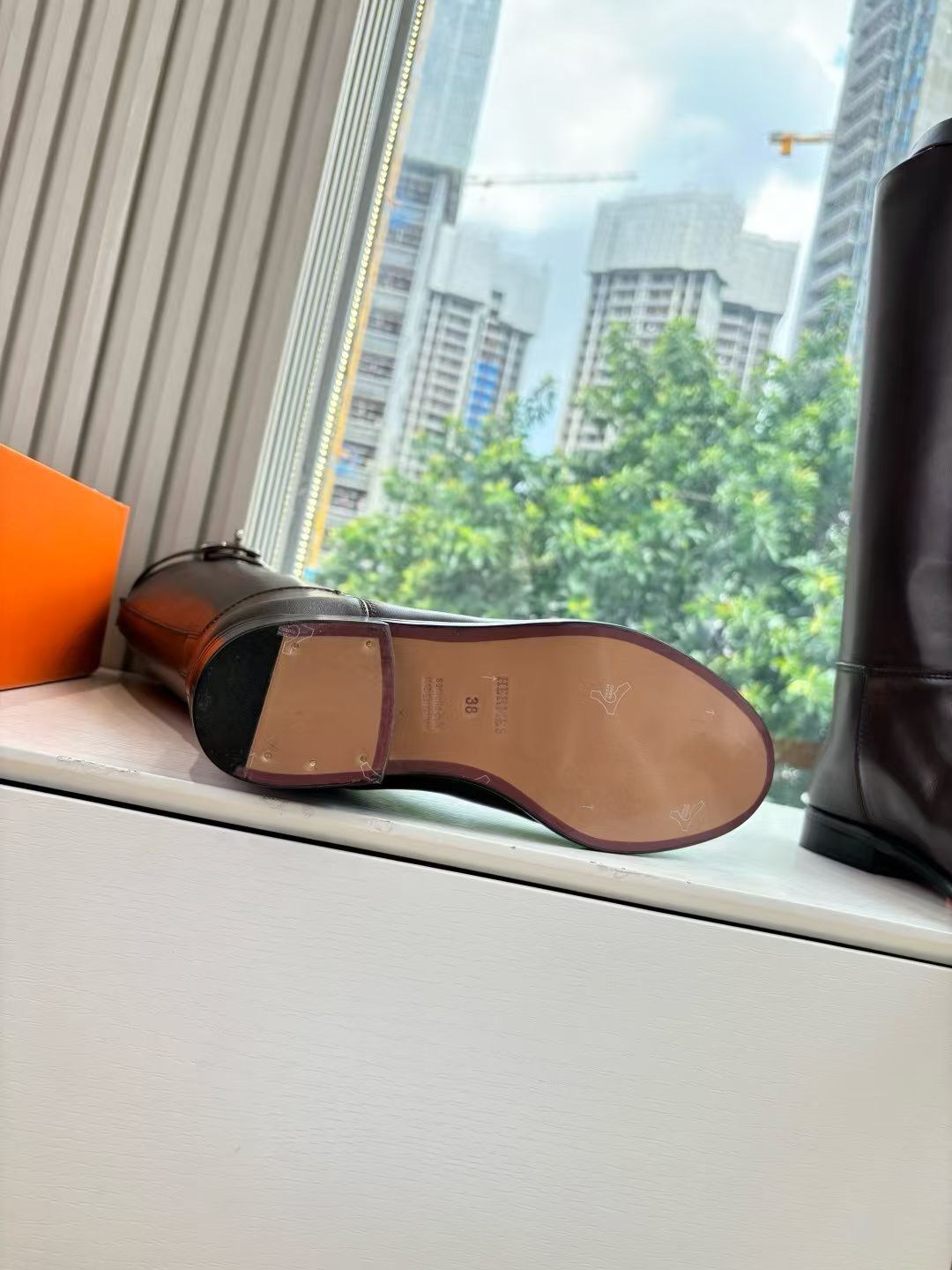 сапоги hermes жокейские,женские кожаные сапоги hermes чёрного цвета,сапоги hermes,сапоги эрмес,сапоги женские hermes