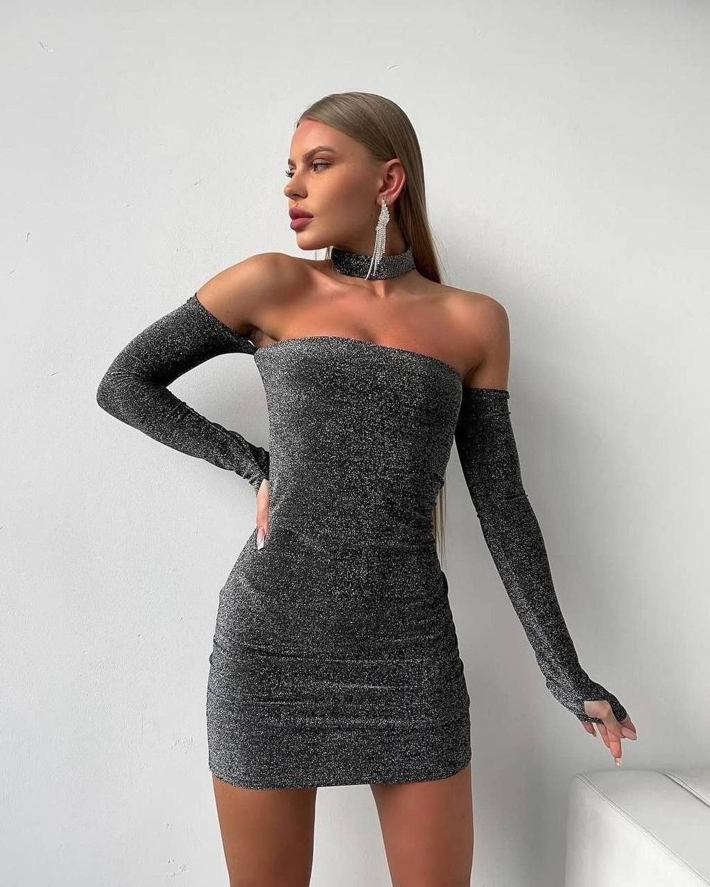 платье с люрексом,платье с открытыми плечам,облегающее мини платье,облегающее платье,платье женское на новый год