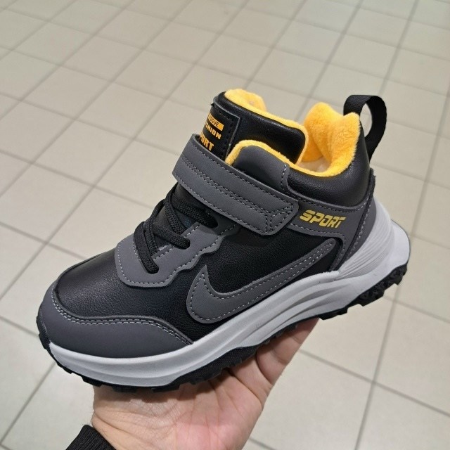 ,зимние кроссовки adidas,кроссовки adidas,кроссовки зимнее,детская зимняя